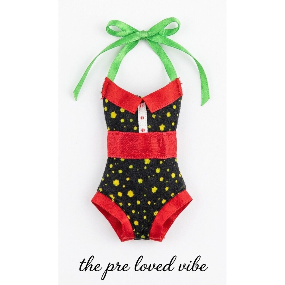 Monster High Doll Ghoulia Yelps Skull Shores Swim Suit